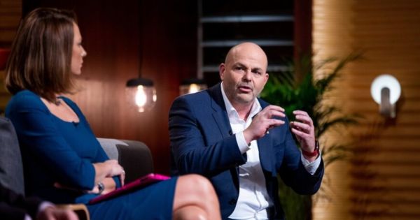 Cápák között: Adásban lett rosszul a vállalkozó