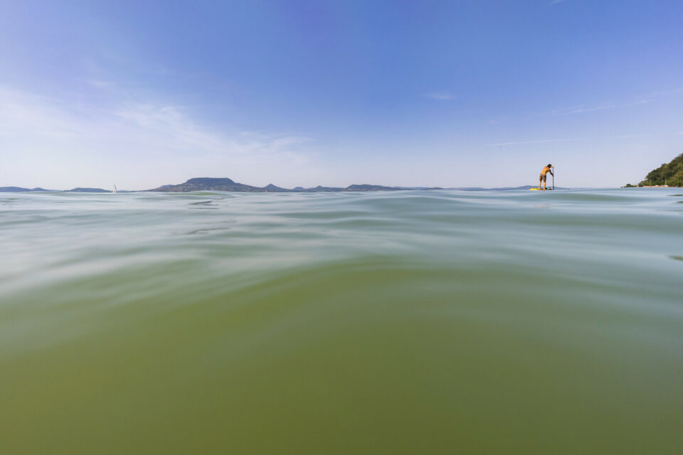 Belefulladt a Balatonba egy két és fél éves kislány