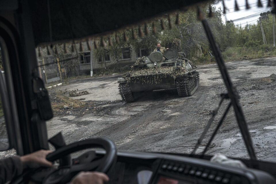 Megindultak Oroszország felé az ukrán csapatok