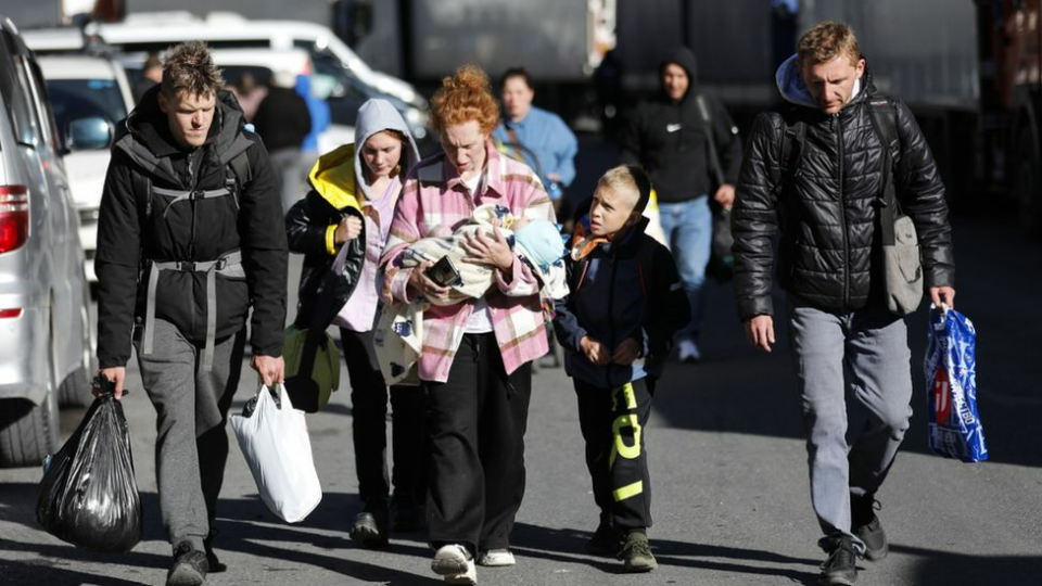 Ukraine war: Russia to open war enlisting hub on Georgia border