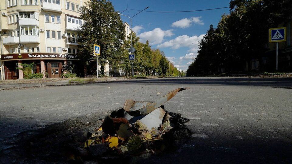 Bakhmut: The Ukrainian city where Russia is still advancing
