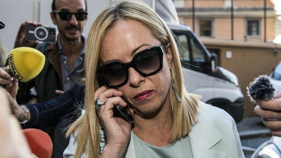 Italy’s Meloni: Right-wing coalition meets president on forming government