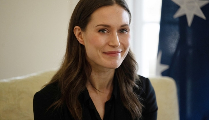 Katalin a nyomába se érhet: a finnek miniszterelnöke káprázatosan szép, hófehér estélyiben úgy fest, akár egy hercegnő