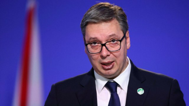 Teljes készültségbe helyezték a szerb hadsereget