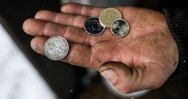 Alkotmánybíróságon támadta meg a nyugdíjemelésről szóló kormányrendeletet egy nyugdíjas