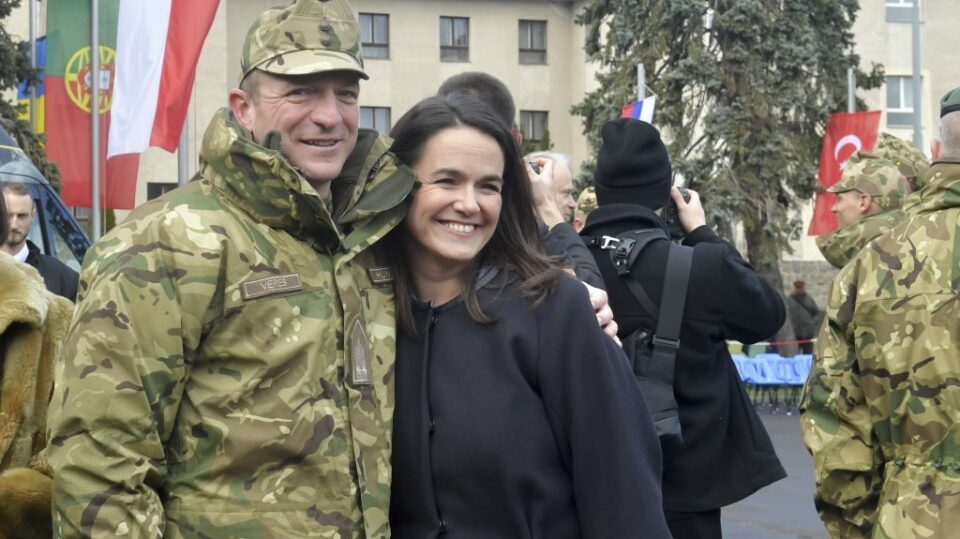 Novák Katalin férje egyből alezredes lett a honvédségnél, mindössze öt hét képzés után