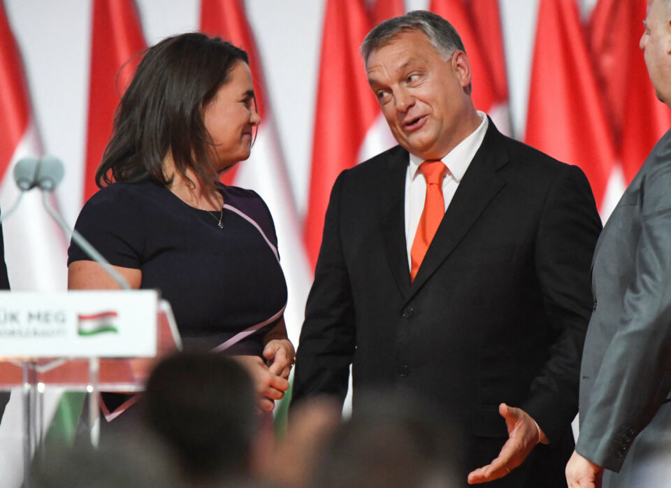 Novák azért volt ott Sulyok fogadásán a Karmelitában, mert Orbán a korábbi államfőket is meghívta