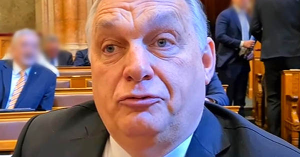 Hoppá! Hadházy megtalálta Orbánék két eltitkolt tengerparti luxusvilláját