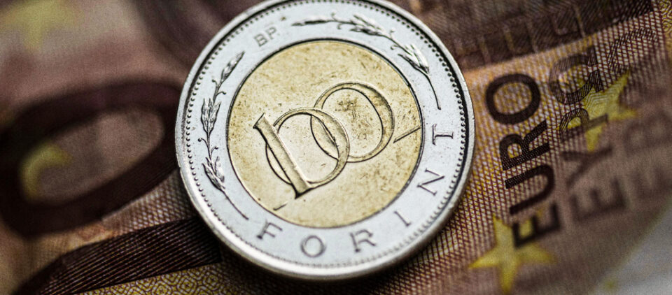 Döntött a Vatikán a pápaválasztó konklávé időpontjáról